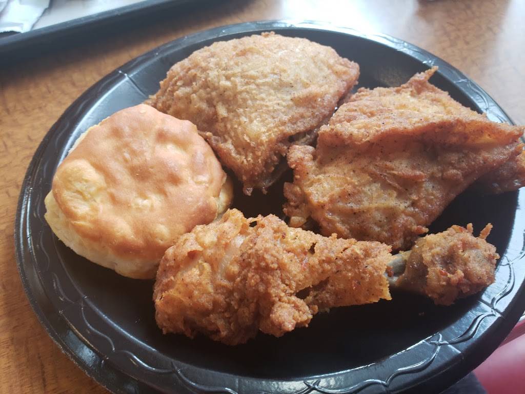 KFC | restaurant | 723 E Arrow Hwy, San Dimas, CA 91773, USA | 9095925459 OR +1 909-592-5459