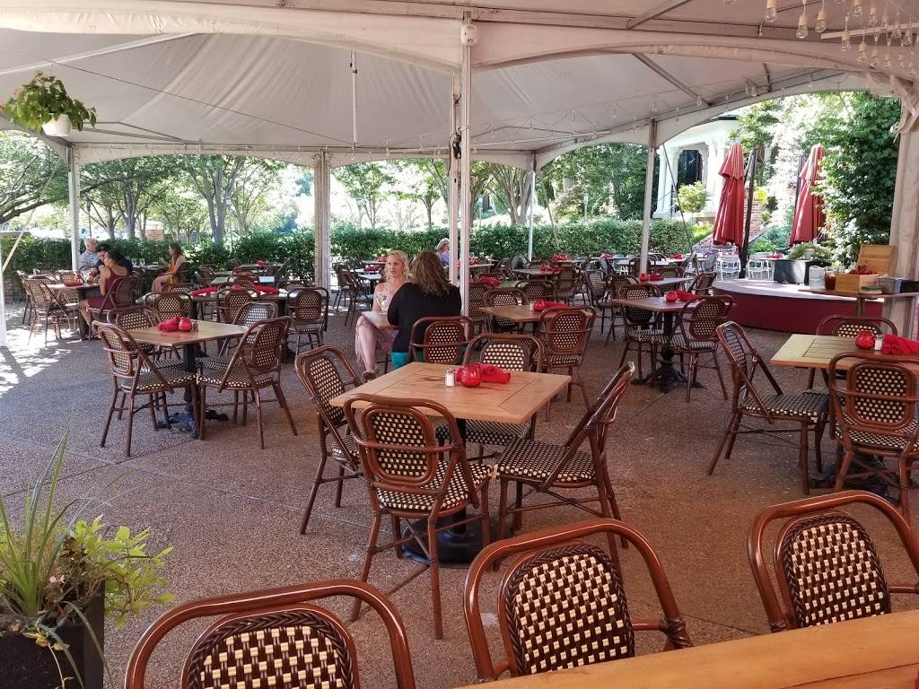 Bar Italia | night club | 13 Maryland Plaza, St. Louis, MO 63108, USA | 3143617010 OR +1 314-361-7010
