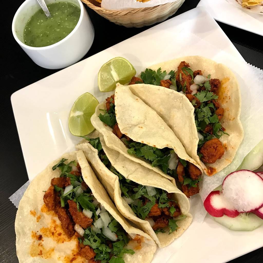 Charro Mexicano | restaurant | 7212 Bergenline Ave, North Bergen, NJ 07047, USA | 2017587077 OR +1 201-758-7077