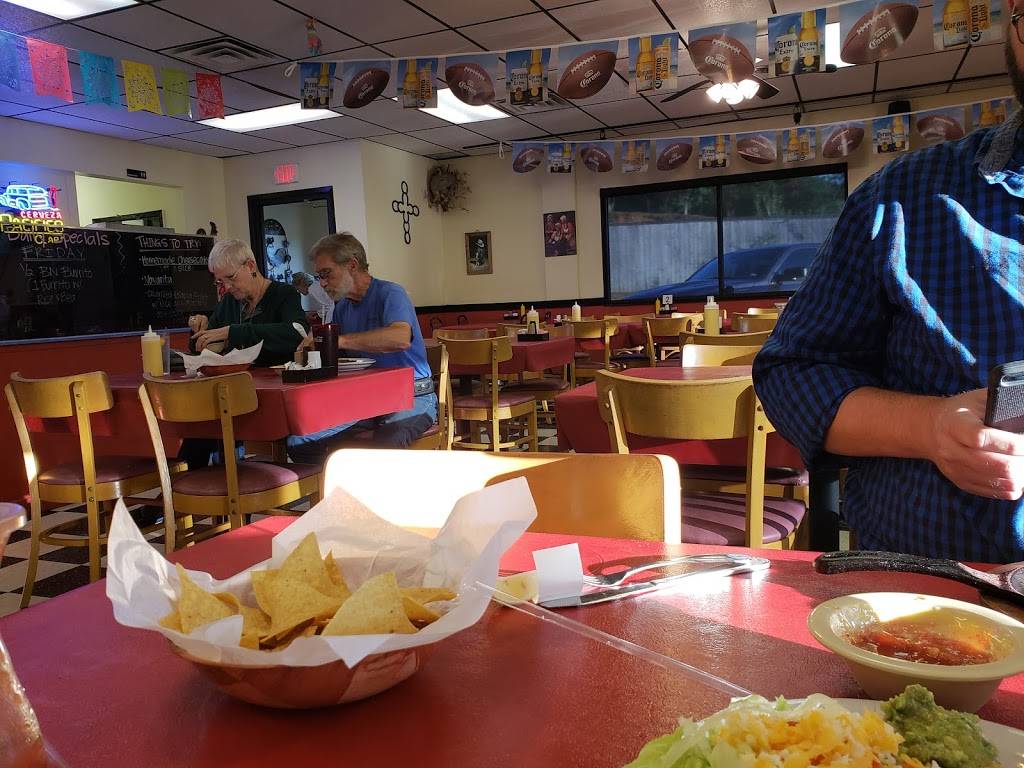 La Herradura | restaurant | 904 TX-110, Whitehouse, TX 75791, USA | 9032027095 OR +1 903-202-7095