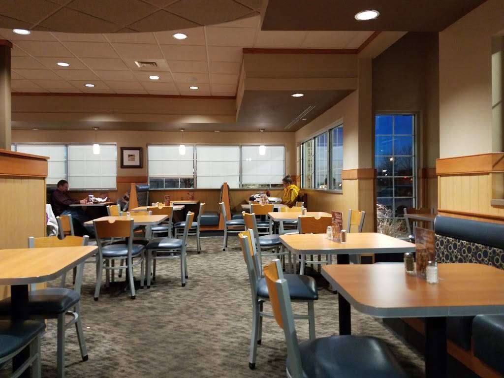 Culver's | 2111 W 33rd St, Lawrence, KS 66046, USA