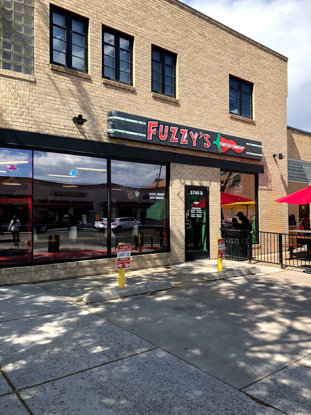 Fuzzys Taco Shop | restaurant | 5760 Olde Wadsworth Blvd, Arvada, CO 80002, USA | 3034389997 OR +1 303-438-9997
