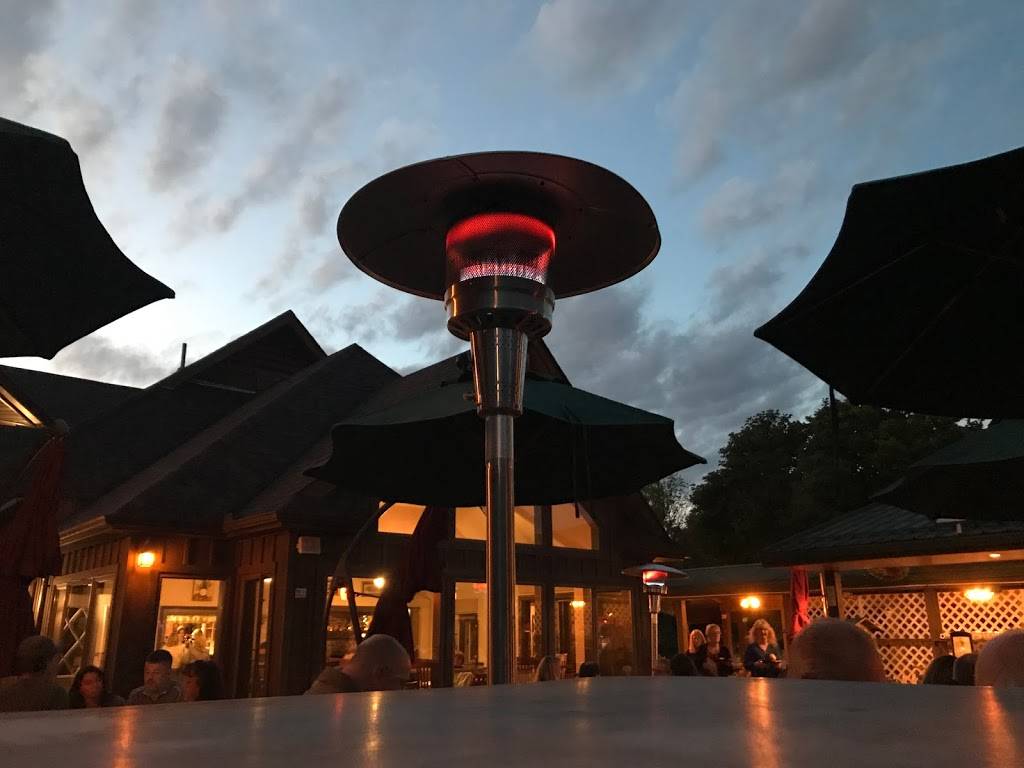 Debonné Vineyards | restaurant | 7840 Doty Rd, Madison, OH 44057, USA | 4404663485 OR +1 440-466-3485