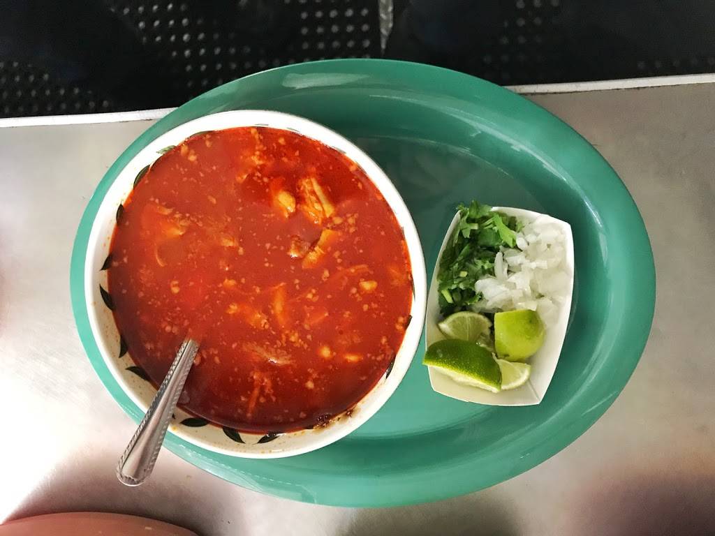 Emilios Taqueria | restaurant | 30327 Farm to Market Rd 1488, Waller, TX 77484, USA | 9363723140 OR +1 936-372-3140