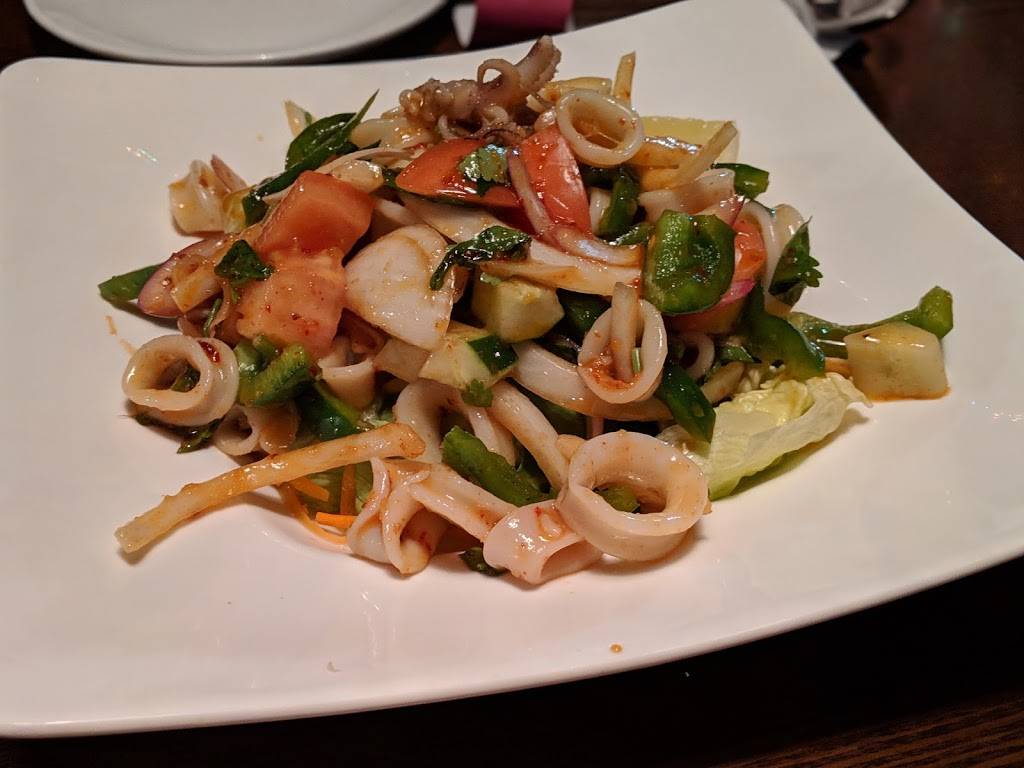 Sweet Basil Thai Restaurant | restaurant | 33 East St, Plainville, CT 06062, USA | 8607473338 OR +1 860-747-3338