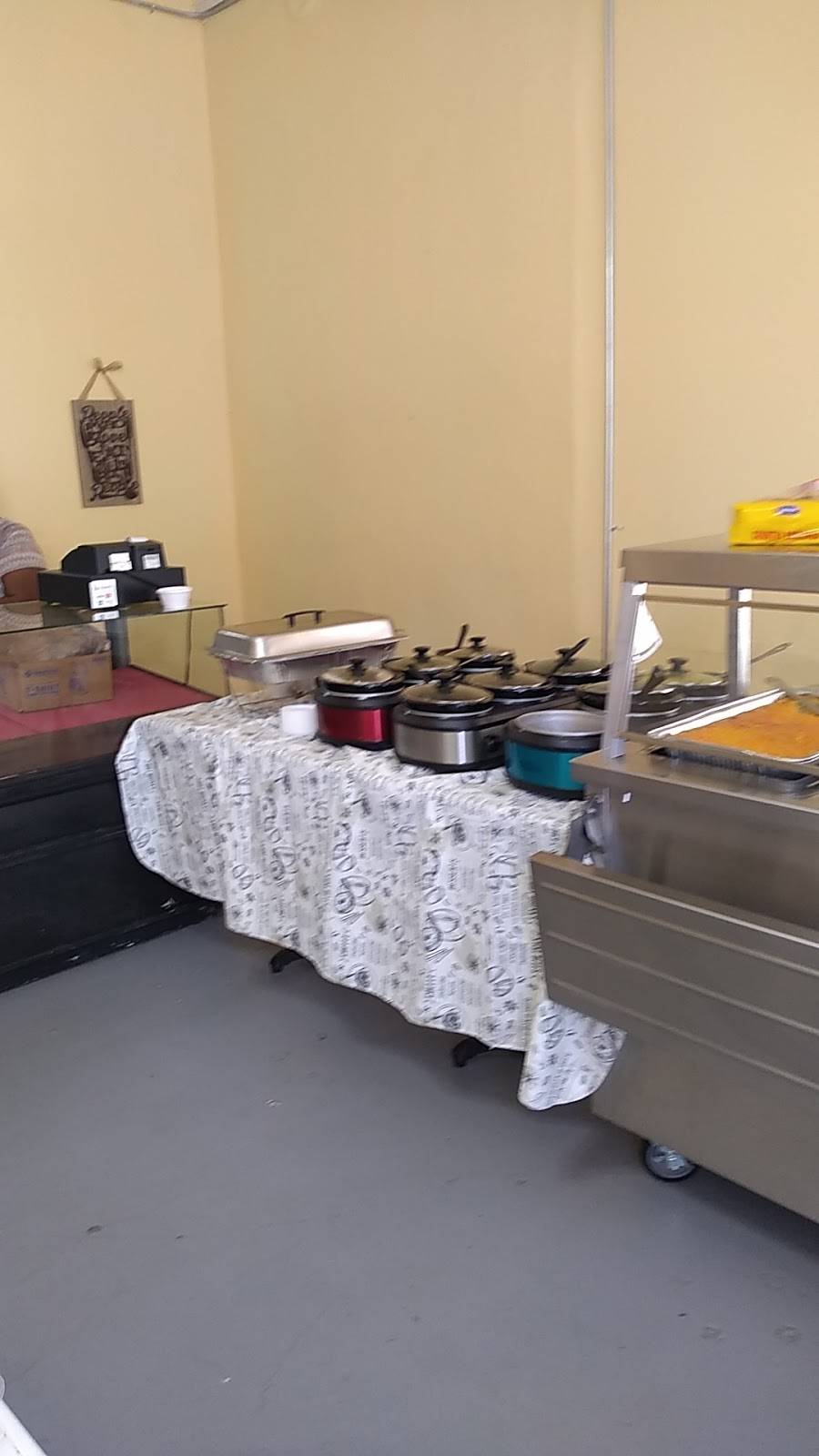 Kountry Gulz Bakery | restaurant | 123 W Martin Luther King Hwy, Tuskegee, AL 36083, USA | 3347440893 OR +1 334-744-0893