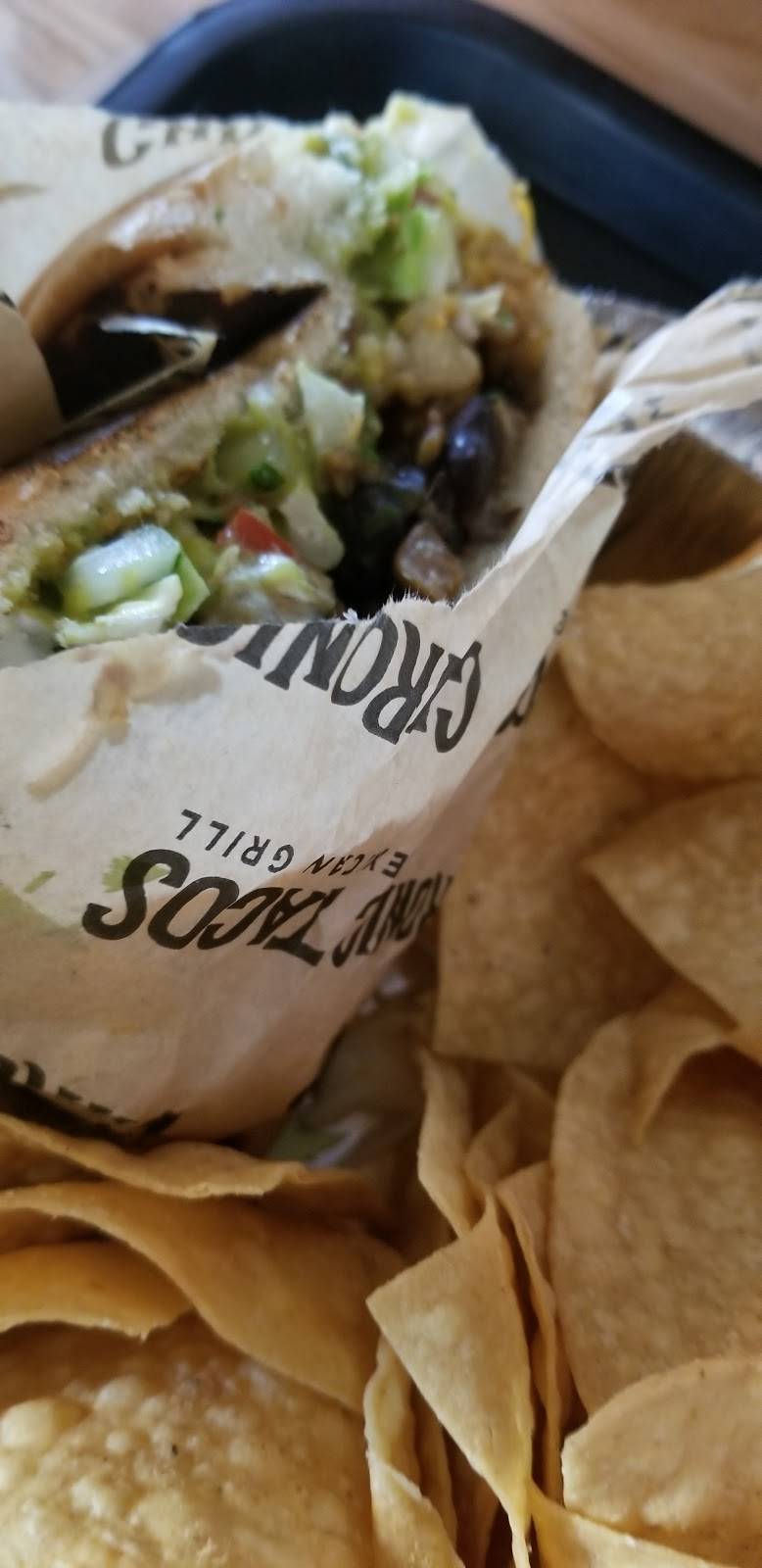 Chronic Tacos (Fresno) | restaurant | 6717 N Riverside Dr #101, Fresno, CA 93722, USA | 5592765541 OR +1 559-276-5541