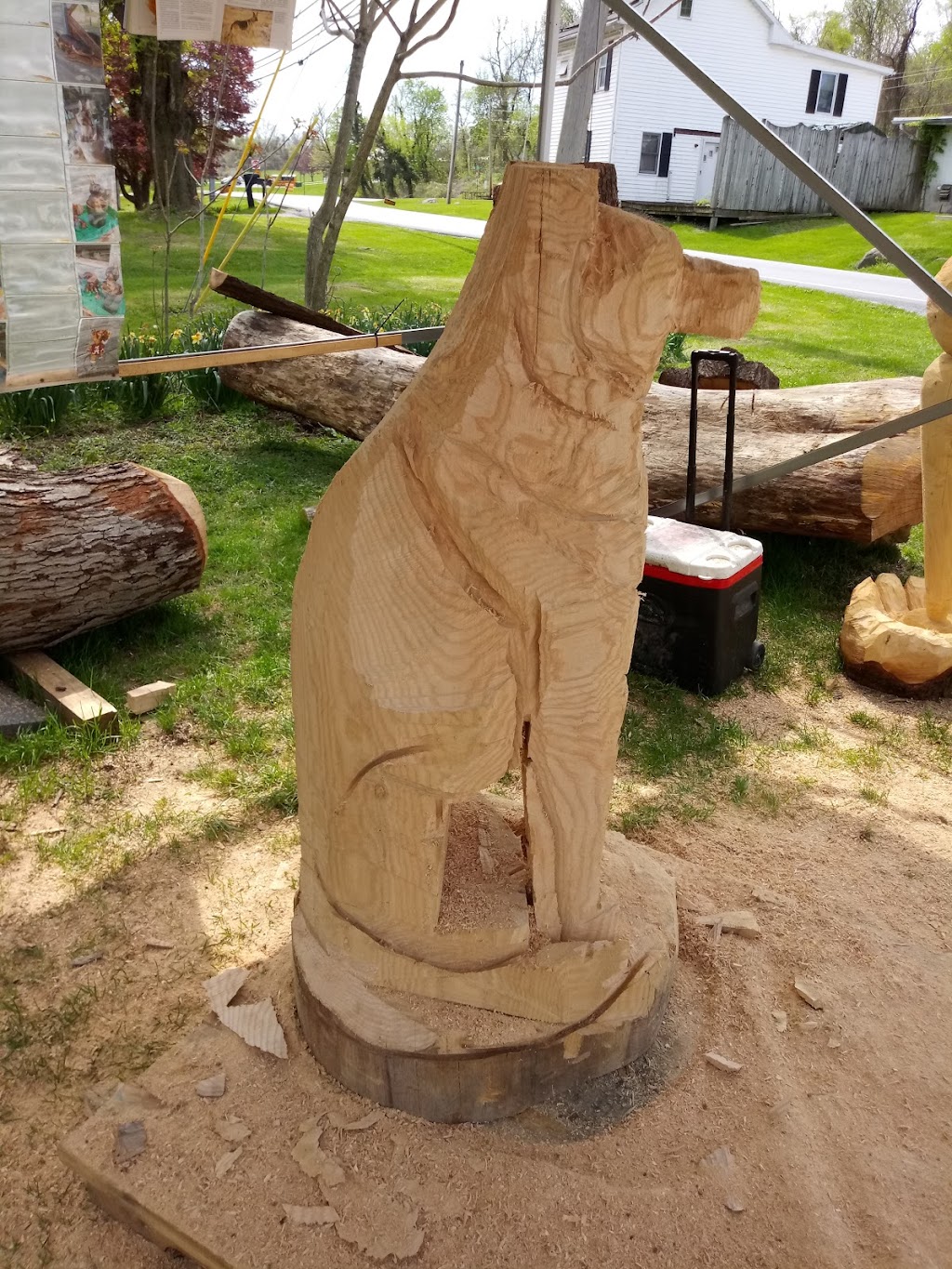 Old Trail Chainsaw Carving | restaurant | 1980 Old Trail Rd, Goldsboro, PA 17319, USA | 7177584364 OR +1 717-758-4364
