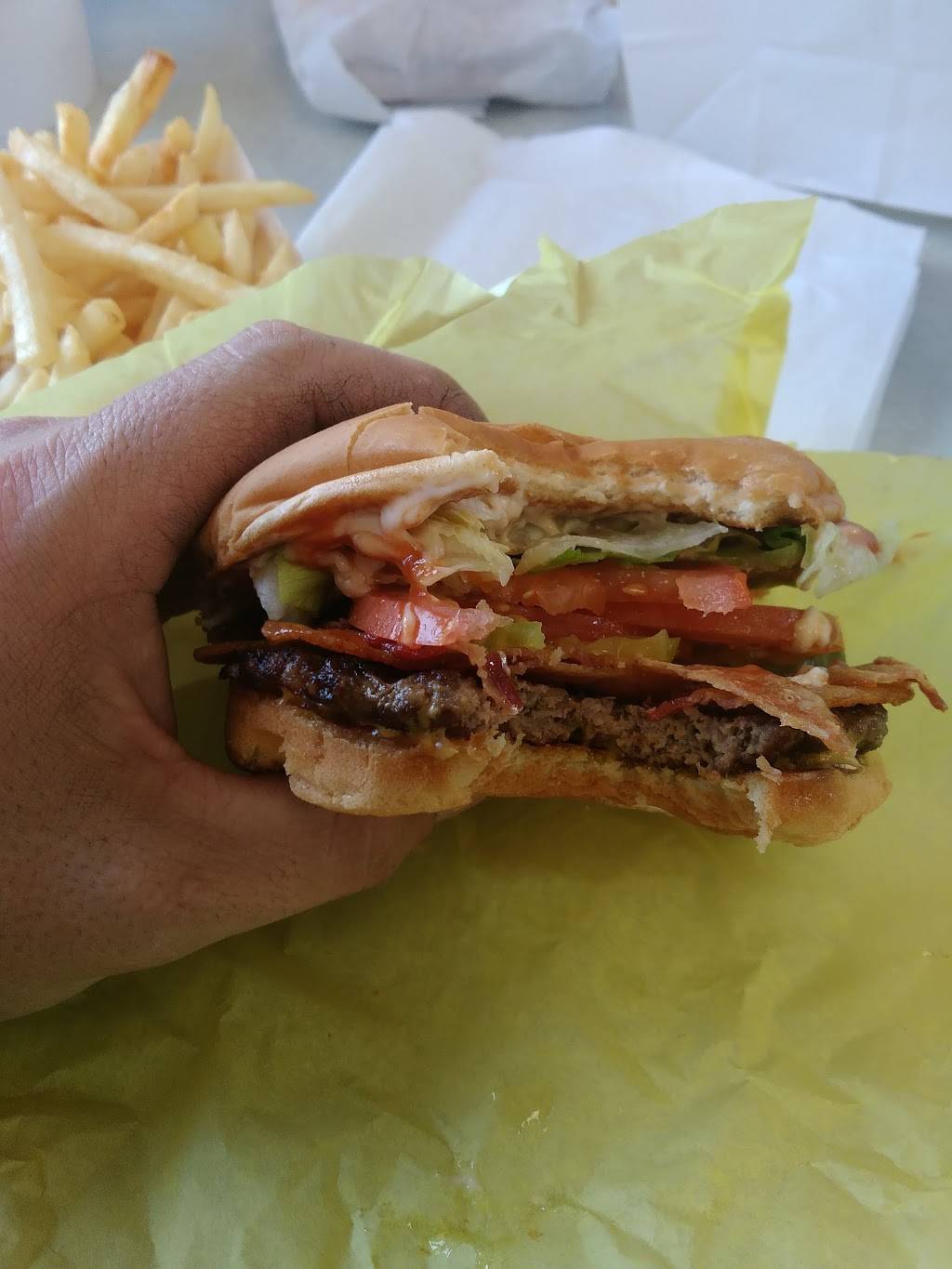 Rylanders Best Hamburgers | restaurant | 2801 W Ave M, Temple, TX 76504, USA | 2547784131 OR +1 254-778-4131
