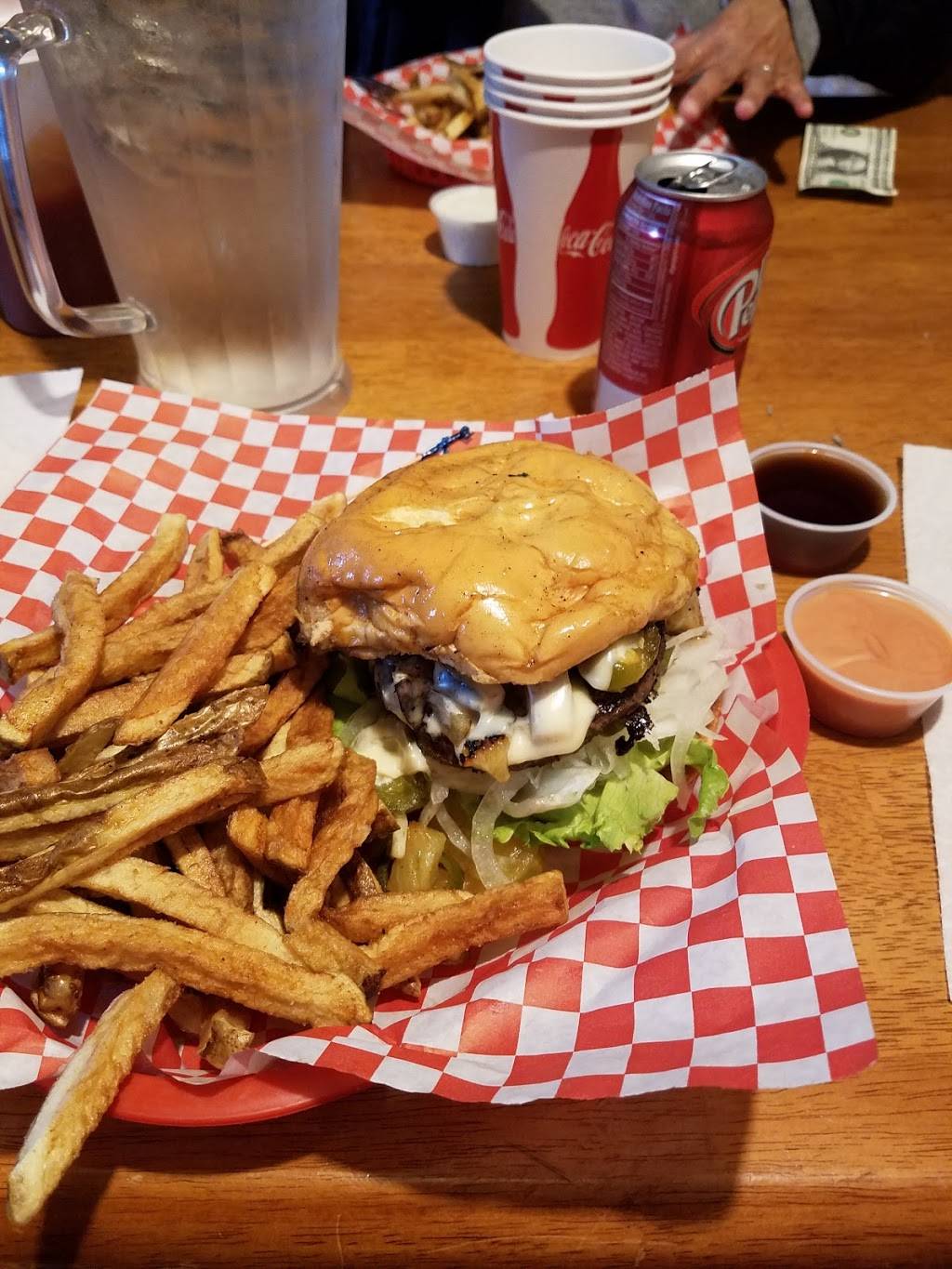 Elbe Tavern | 54312 182 Ave Ct E, Elbe, WA 98330, USA