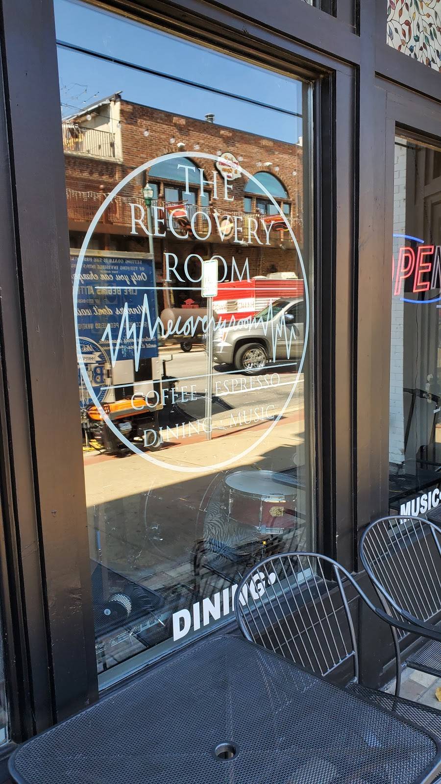 The Recovery Room Restaurant | restaurant | 223 S Main St, Jonesboro, AR 72401, USA | 8705206006 OR +1 870-520-6006