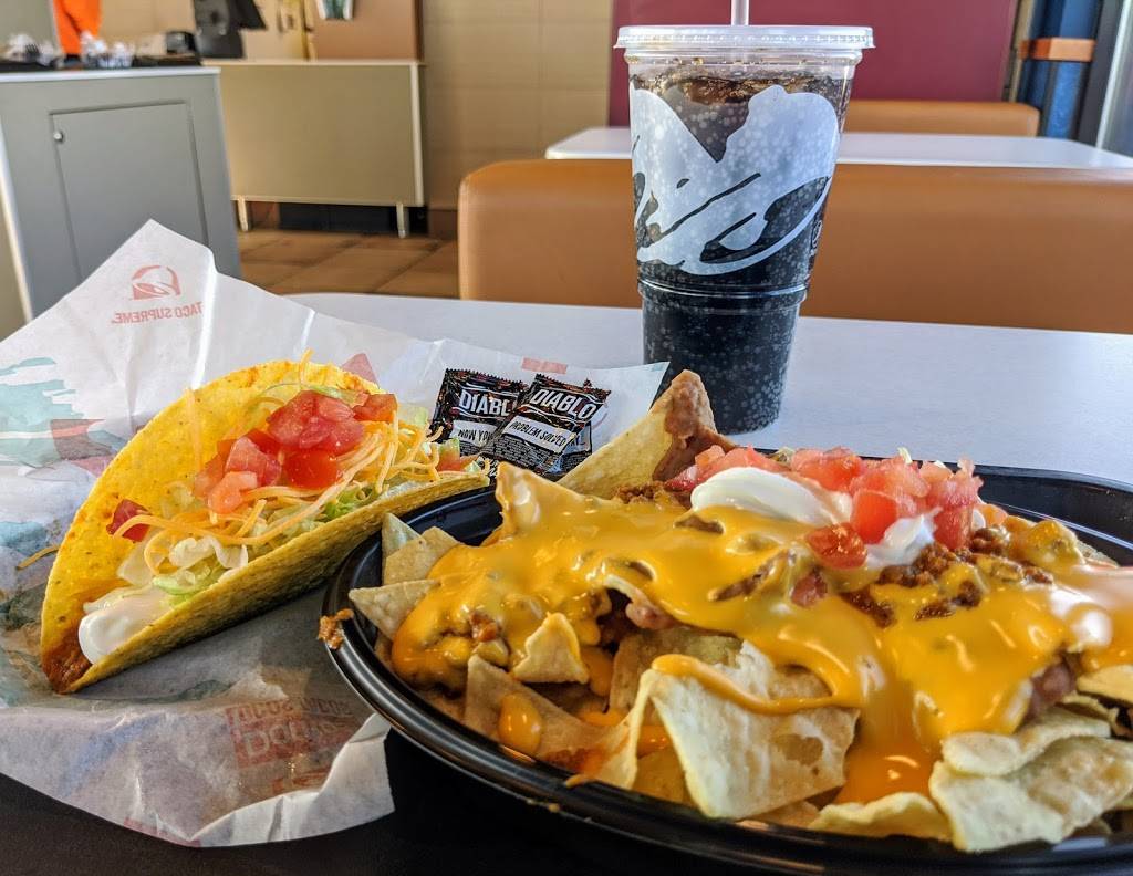 Taco Bell | meal takeaway | 6110 N 72nd St, Omaha, NE 68134, USA | 4025717161 OR +1 402-571-7161