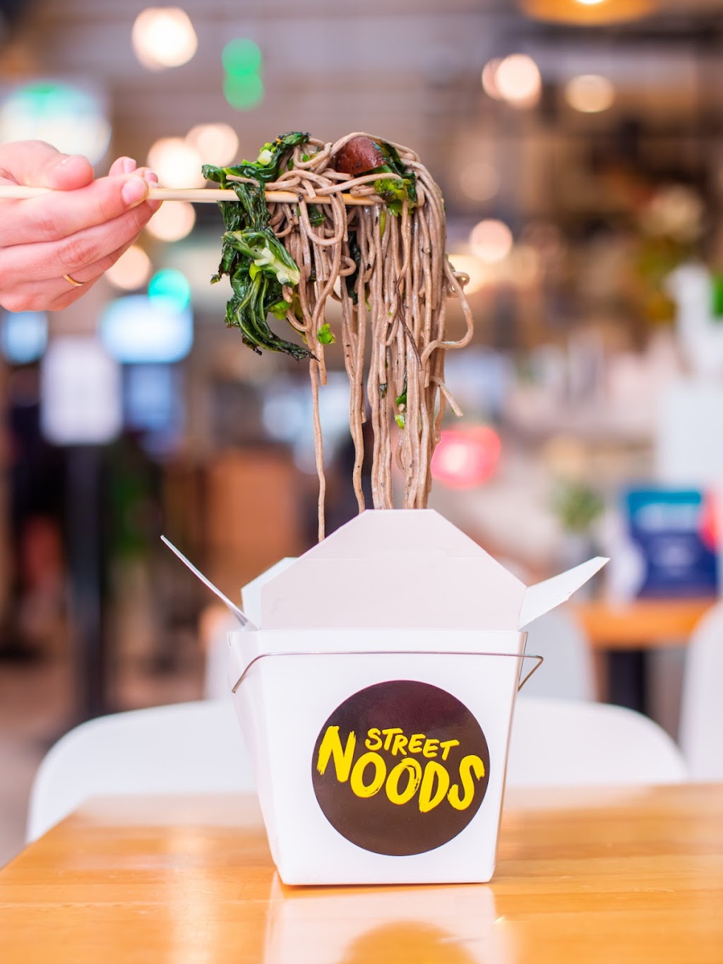 Street Noods | restaurant | 1560 S Lewis St, Anaheim, CA 92805, USA | 3107708773 OR +1 310-770-8773