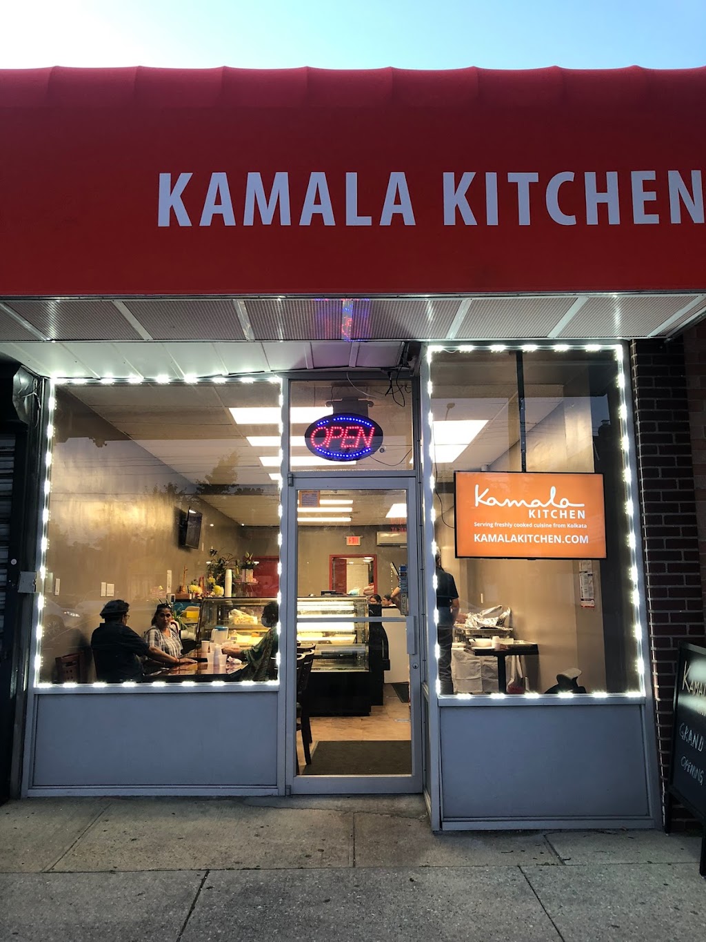 Kamala Kitchen | restaurant | 260-07 Hillside Avenue, Queens, NY 11004, USA | 7185404626 OR +1 718-540-4626