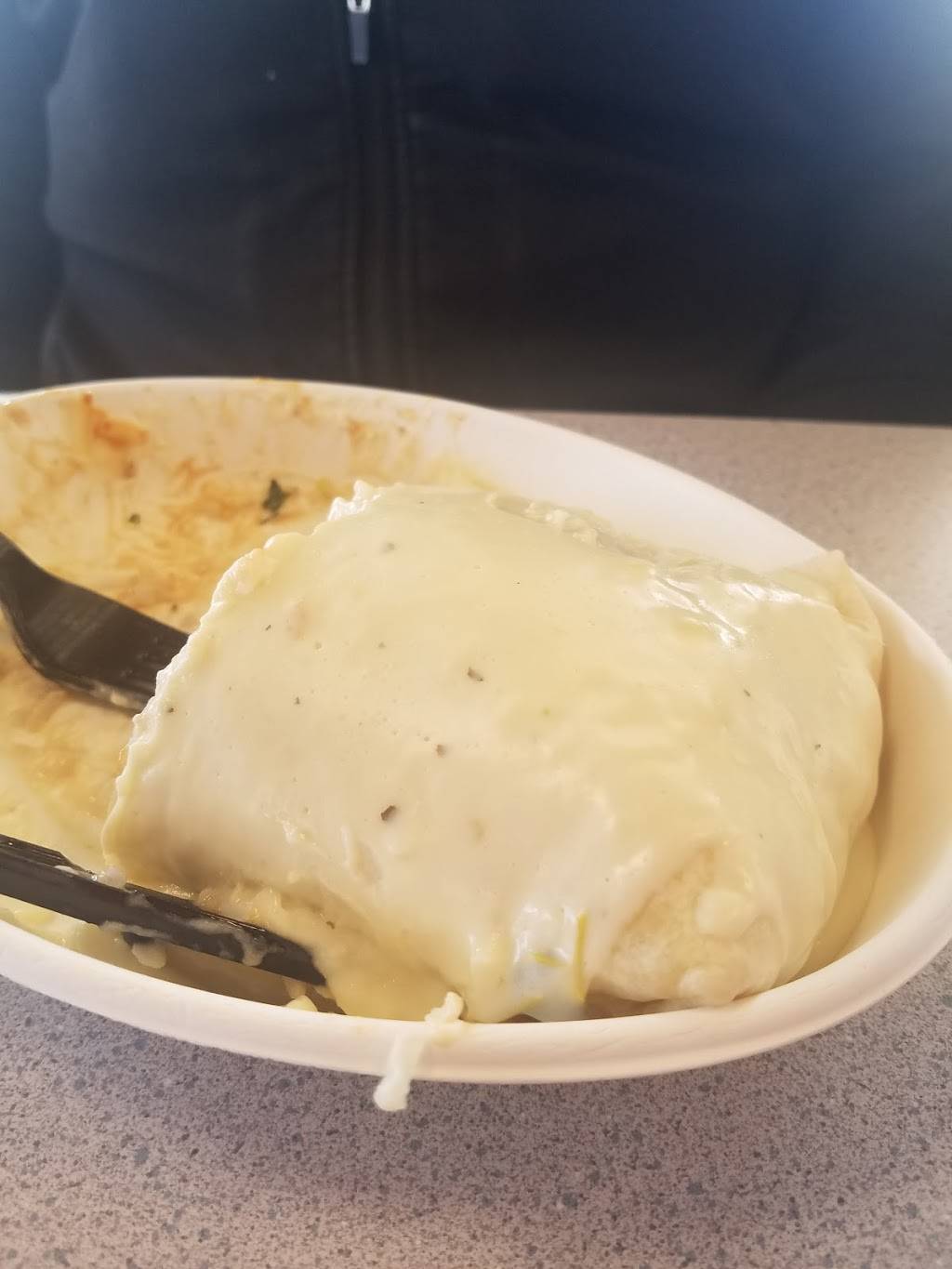 Hot Head Burritos | restaurant | 6064 OH-48, Maineville, OH 45039, USA | 5134800808 OR +1 513-480-0808