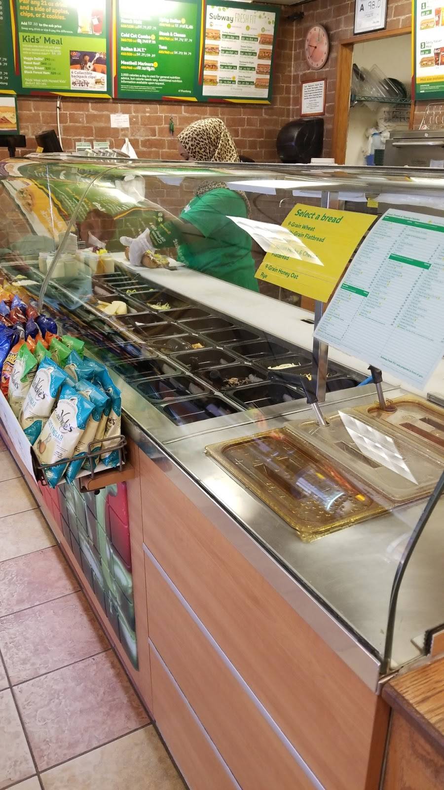 Subway Restaurants | restaurant | 3372 US Hwy 1, Franklinton, NC 27525, USA | 9199258115 OR +1 919-925-8115