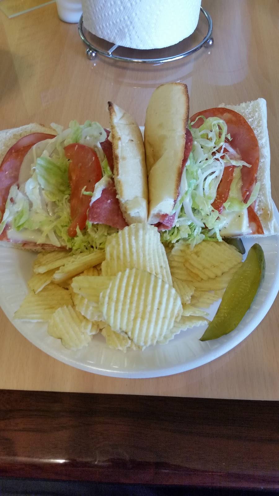 Chubbys of Hildebran | restaurant | 511 U.S. Hwy 70 SW D, Hildebran, NC 28637, USA | 8283973911 OR +1 828-397-3911