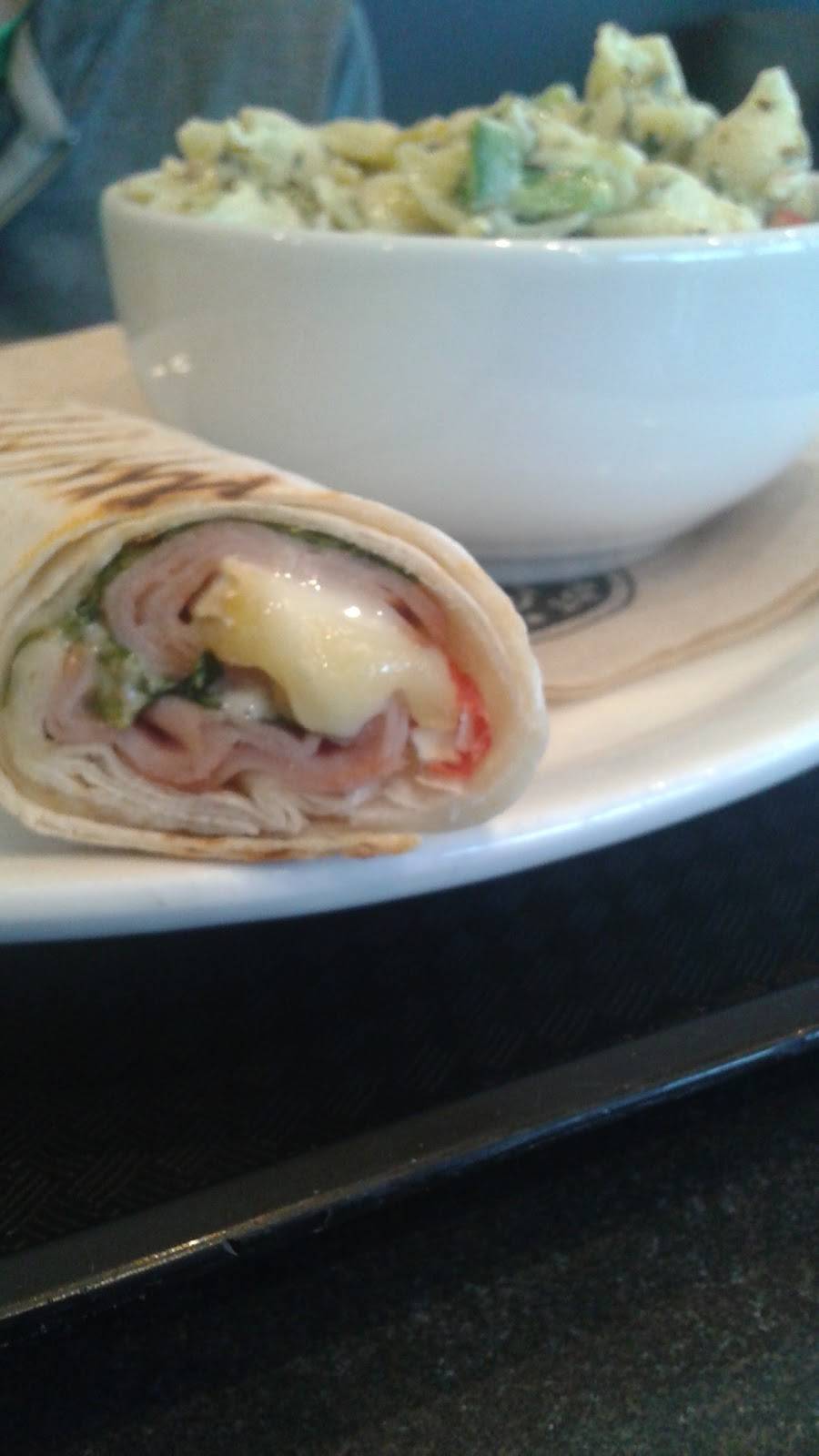 Café Dépôt | cafe | 771 Boul du, Boulevard Curé-Labelle, Blainville, QC J7C 2K4, Canada | 4509792641 OR +1 450-979-2641