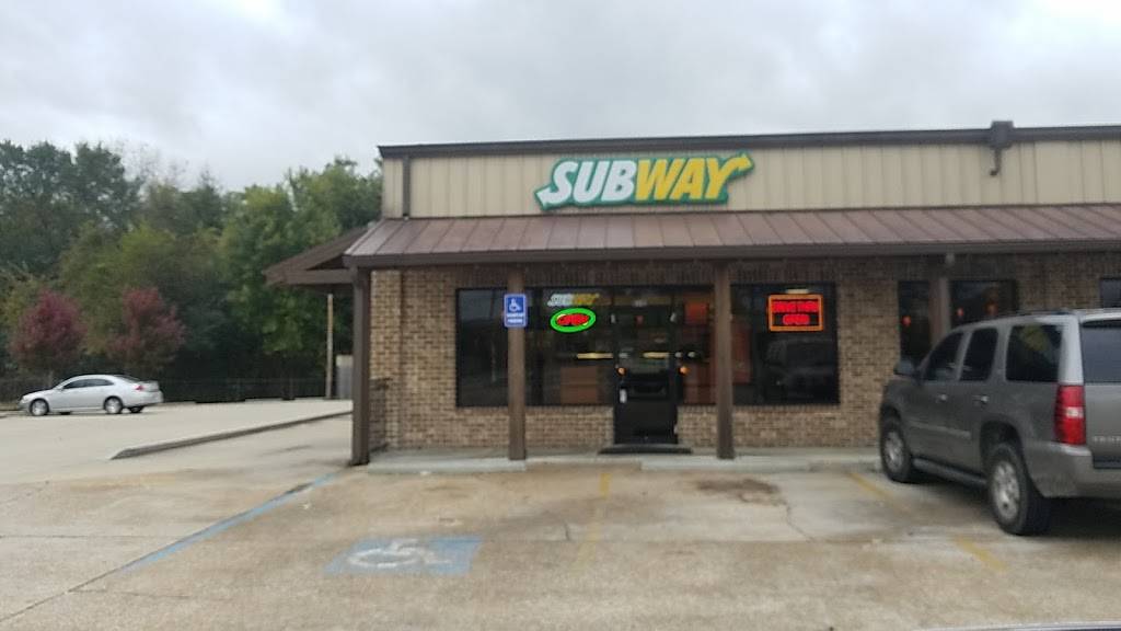 Subway | restaurant | 810 E Main St, Tupelo, MS 38804, USA | 6628444800 OR +1 662-844-4800