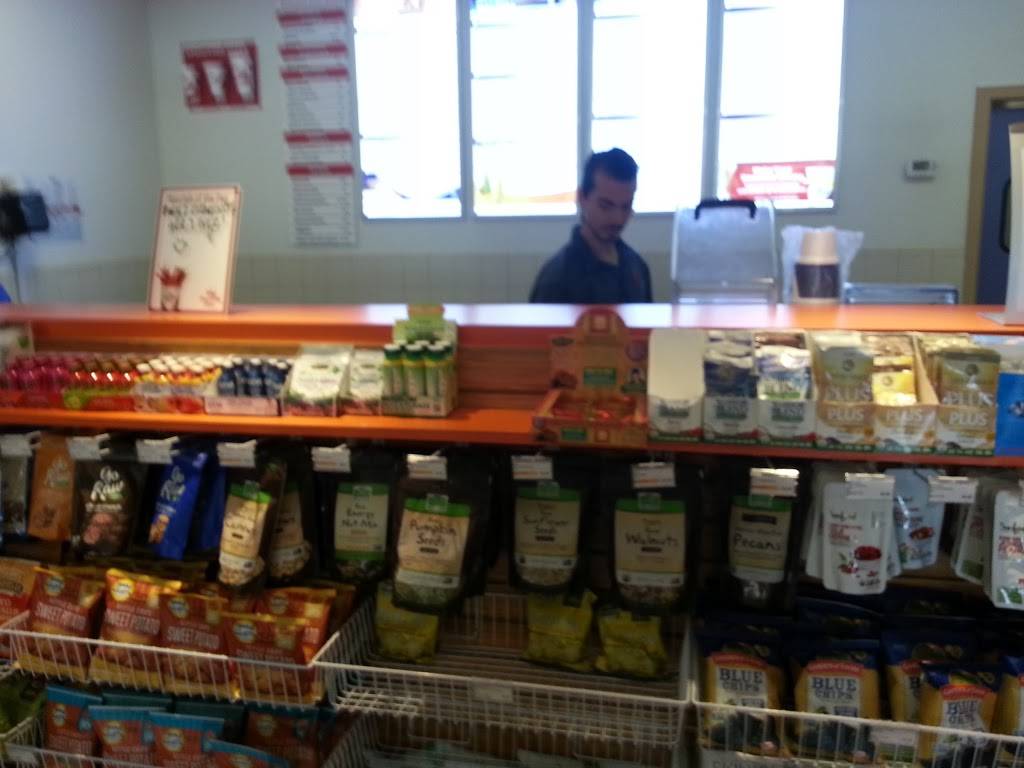 Smoothie King | meal delivery | 1830 N Causeway Blvd, Mandeville, LA 70471, USA | 9856269159 OR +1 985-626-9159