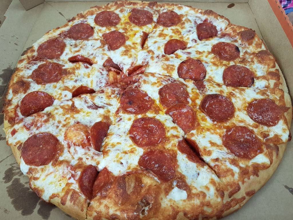 Little Caesars Pizza | meal takeaway | 817 Shooting Park Rd, Peru, IL 61354, USA | 8152500172 OR +1 815-250-0172