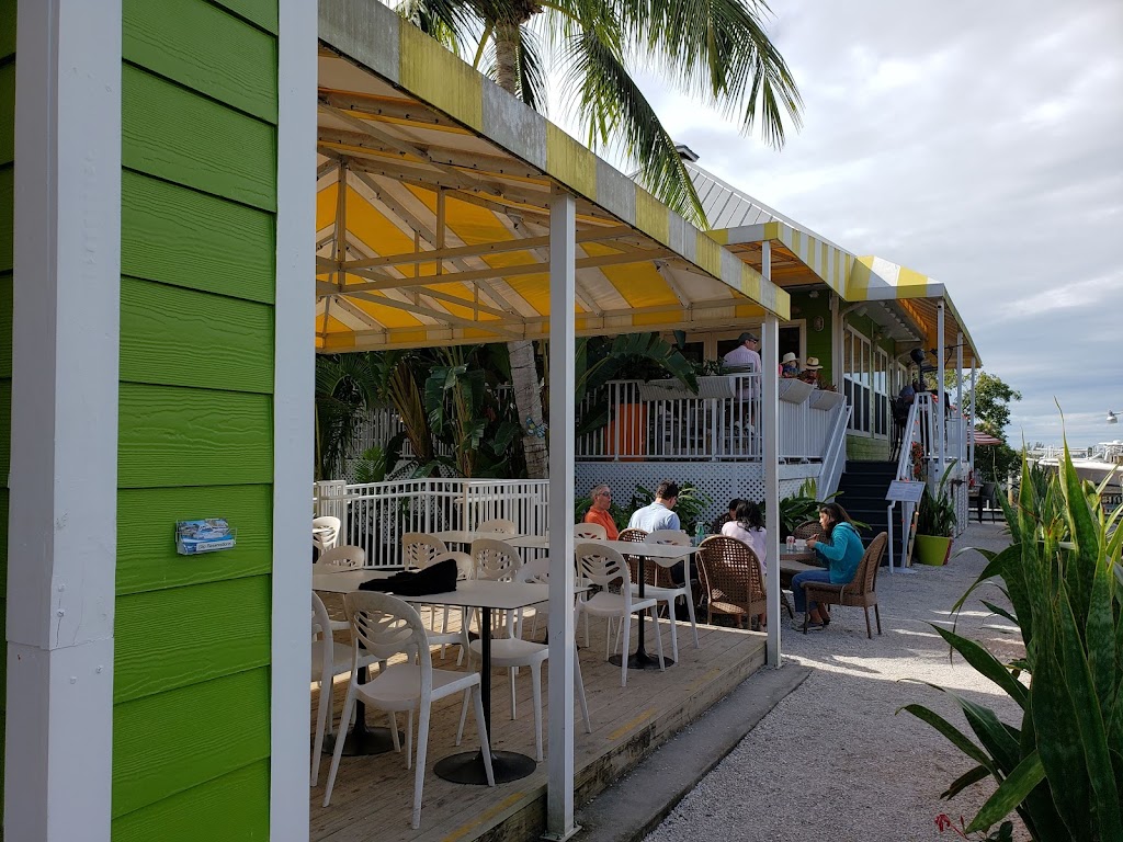 Three60 Market | restaurant | 2891 Bayview Dr, Naples, FL 34112, USA | 2397327331 OR +1 239-732-7331