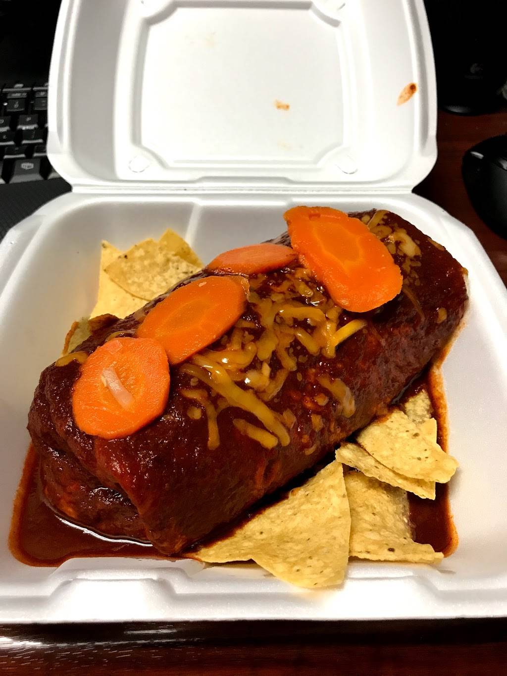 Los 3 Burritos | restaurant | 1840 Main St, Diamond, IL 60416, USA | 8156340115 OR +1 815-634-0115