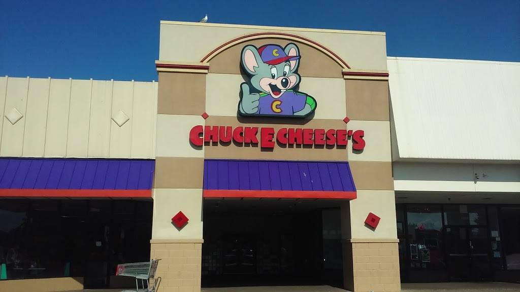 Chuck E. Cheese's | 5030 S Kedzie Ave, Chicago, IL 60632, USA