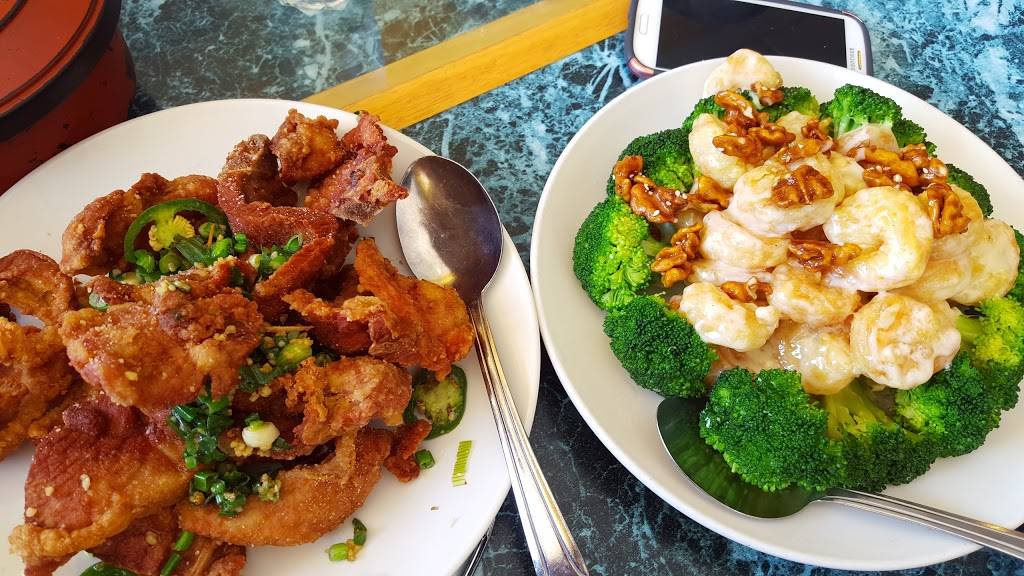Golden City Chinese Cuisine Restaurant 17719 W Vanowen St, Reseda