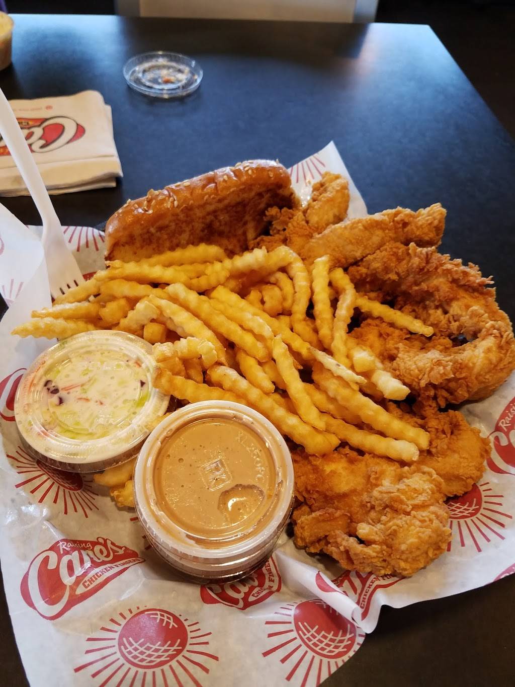 Raising Cane's Chicken Fingers - Meal takeaway | 212 E Loop 281 ...