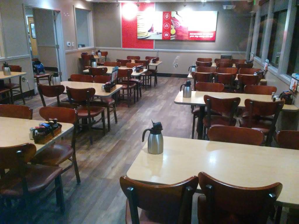 IHOP | bakery | 4109 Jack Kultgen Fwy, Waco, TX 76706, USA | 2547571133 OR +1 254-757-1133