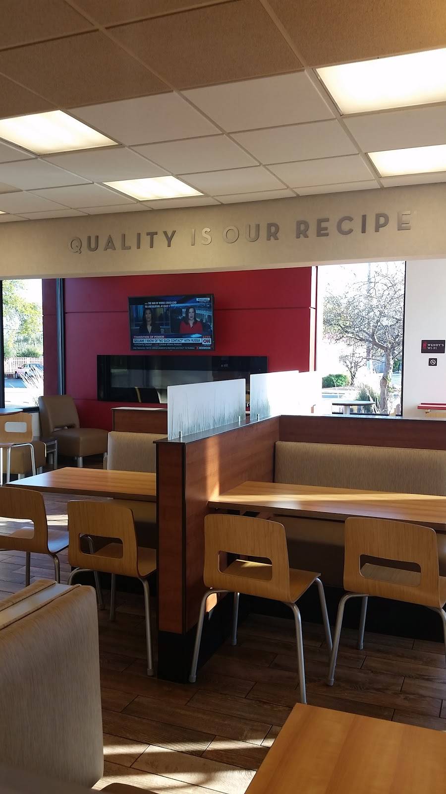 Wendys | restaurant | 3420 Central Ave, Lake Station, IN 46405, USA | 2199625523 OR +1 219-962-5523