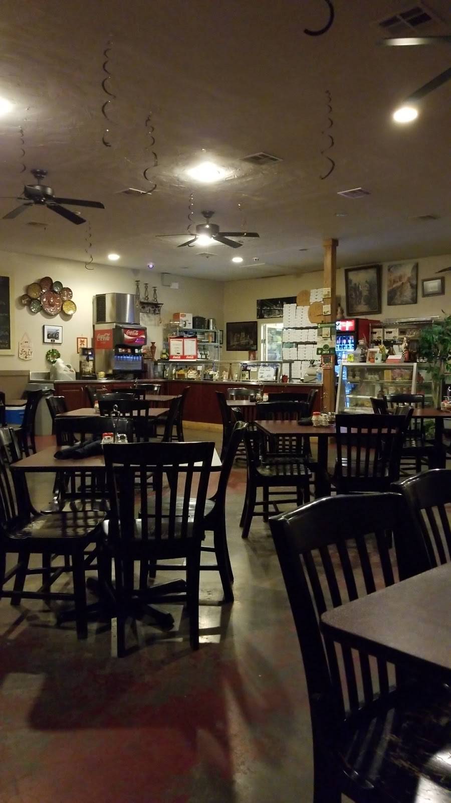 Padrinos Pizza | restaurant | 350 US-84, Fairfield, TX 75840, USA | 9033895282 OR +1 903-389-5282