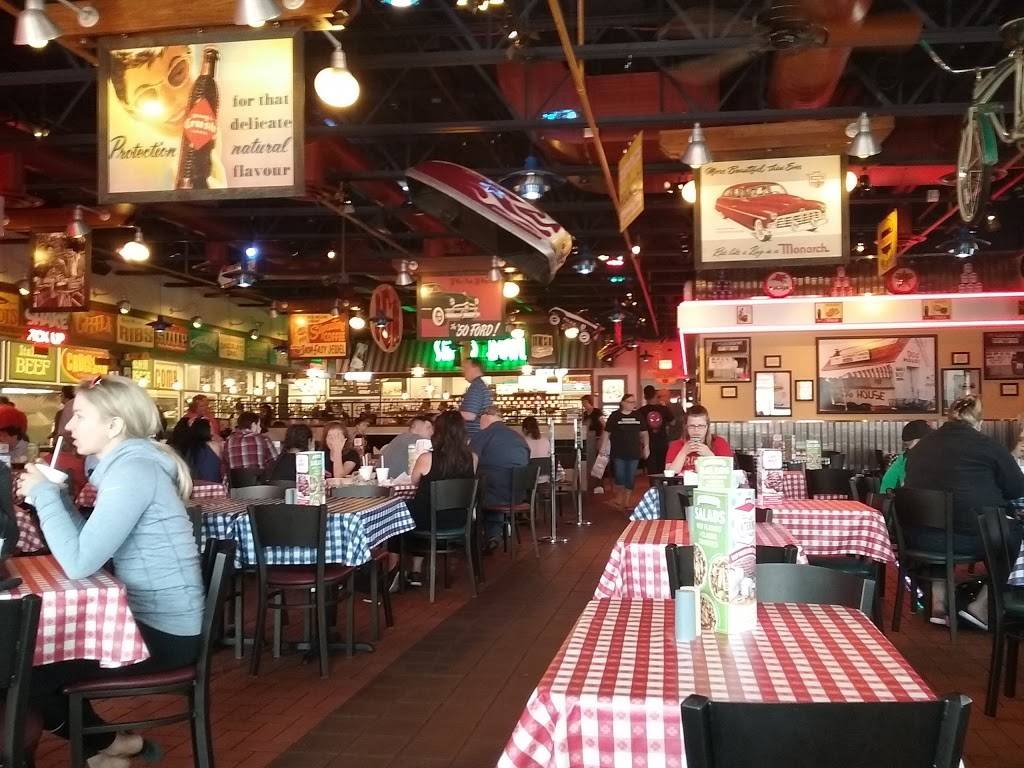 Portillo's Hot Dogs Meal takeaway 7308 W Lawrence Ave, Harwood Heights, IL 60706, USA