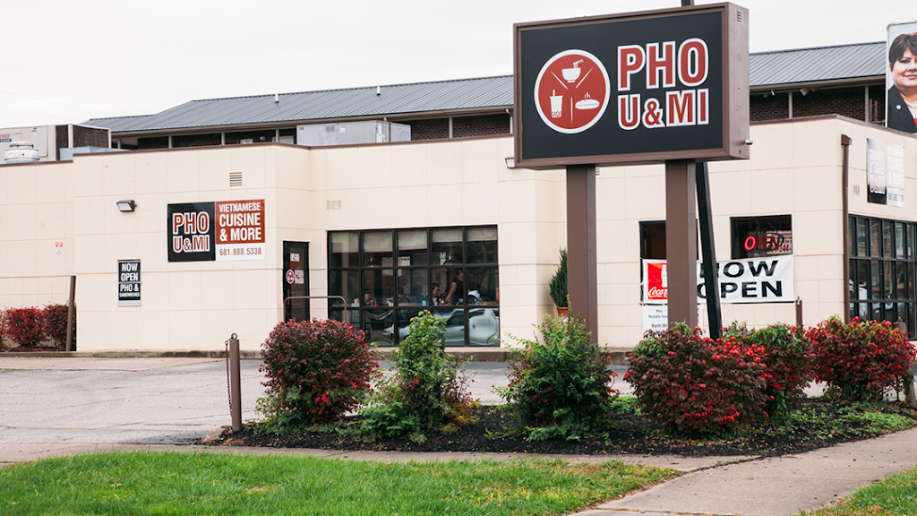 Pho U & Mi | restaurant | 1451 3rd Ave, Huntington, WV 25701, USA | 6818885338 OR +1 681-888-5338