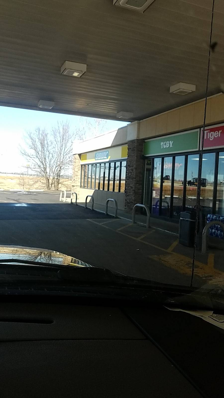 Subway Restaurants 3548 Canada Rd, Lakeland, TN 38002, USA