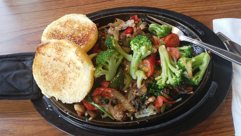 Dennys | restaurant | 4545 Frederica St, Owensboro, KY 42301, USA | 2706845488 OR +1 270-684-5488
