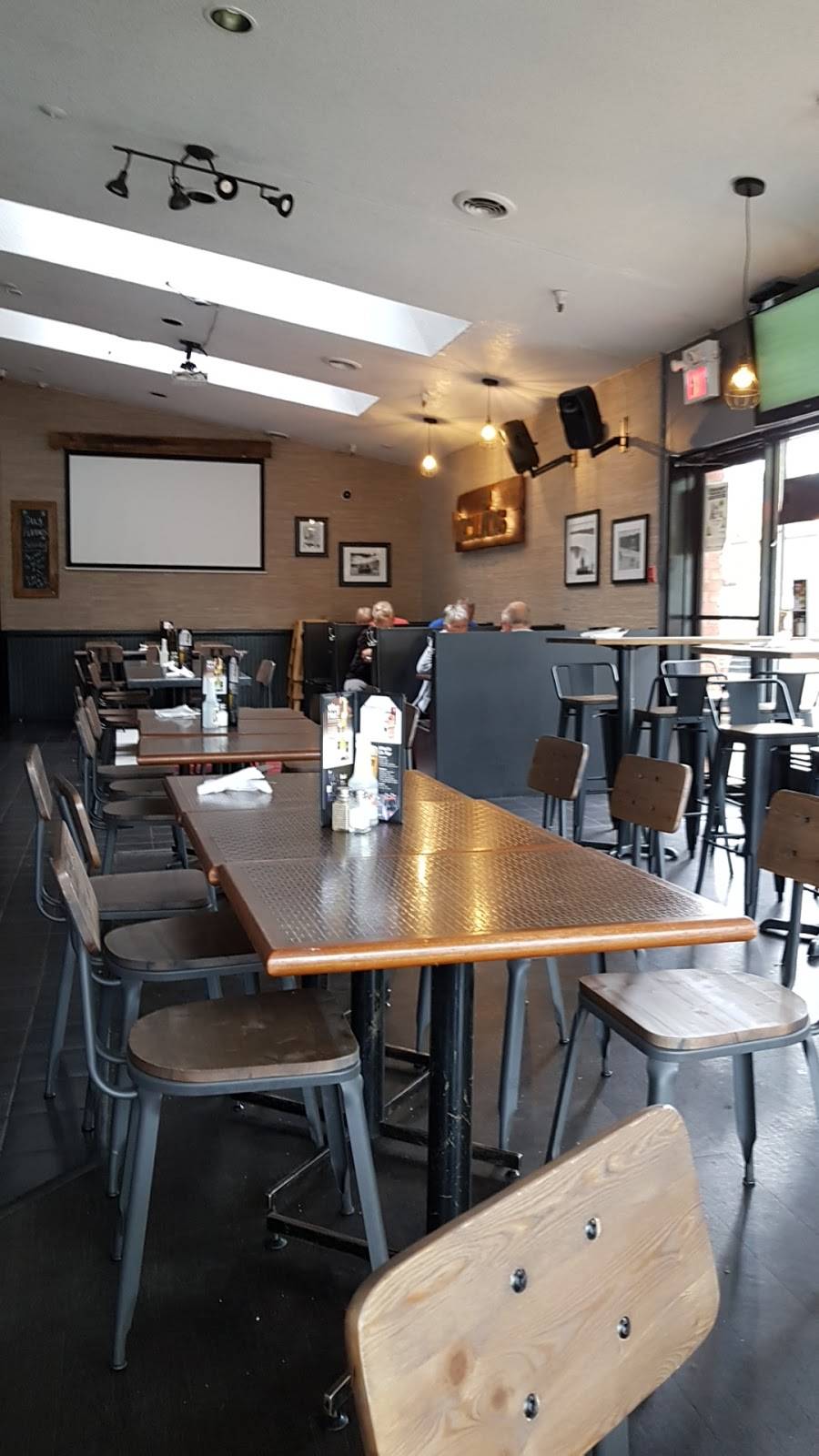 Brewins Pub | restaurant | 4300 Drummond Rd Unit 7, Niagara Falls, ON L2E 6C3, Canada | 2892960470 OR +1 289-296-0470