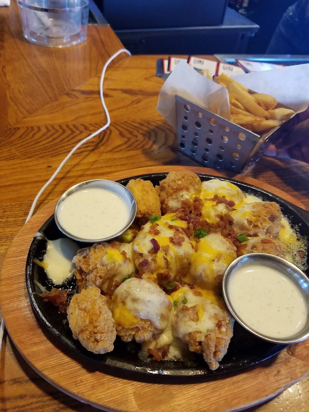 Chilis Grill & Bar | restaurant | 2727 S, US 77 Bypass, Kingsville, TX 78363, USA | 3615923840 OR +1 361-592-3840