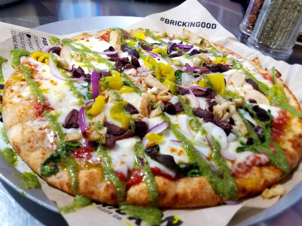 Urban Bricks Pizza Co | restaurant | 8000 Pat Booker Rd #100, Live Oak, TX 78233, USA | 2109670001 OR +1 210-967-0001