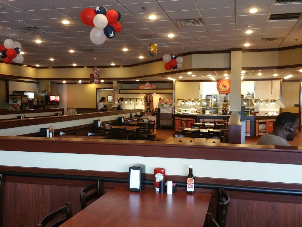 Golden Corral Buffet & Grill | meal takeaway | 74 Turnpike Square, Milford, CT 06460, USA | 2037831817 OR +1 203-783-1817