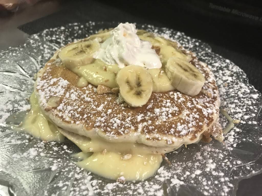 Downtown Diner | restaurant | 229 E 3rd St, Uhrichsville, OH 44683, USA | 7409228770 OR +1 740-922-8770