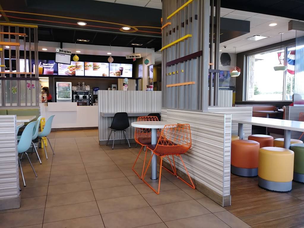 McDonalds | cafe | 19001 East US-175, Mabank, TX 75147, USA | 9038870163 OR +1 903-887-0163