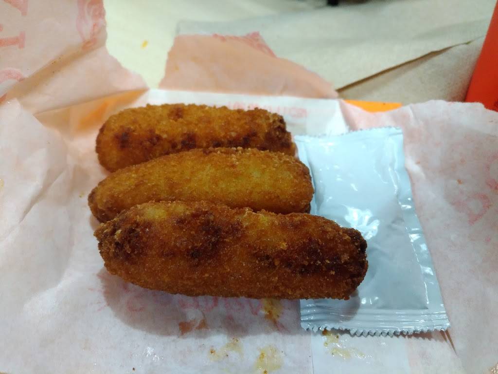 Del Taco | meal takeaway | 3150 Case Rd E, Perris, CA 92570, USA | 9519283675 OR +1 951-928-3675