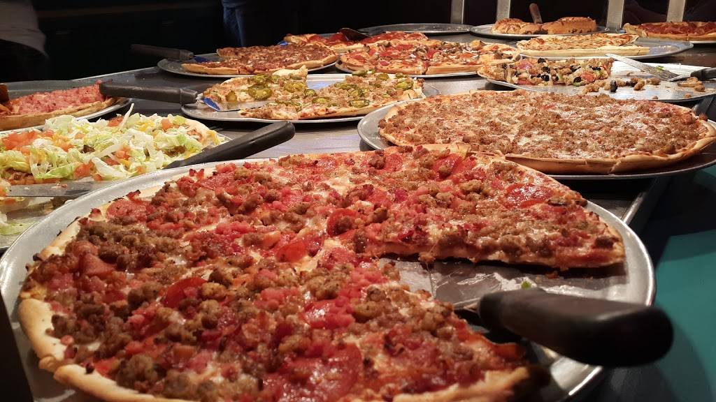 Cavanaugh Pizza | restaurant | 3111 Cavanaugh Rd, Fort Smith, AR 72908, USA | 4796462996 OR +1 479-646-2996