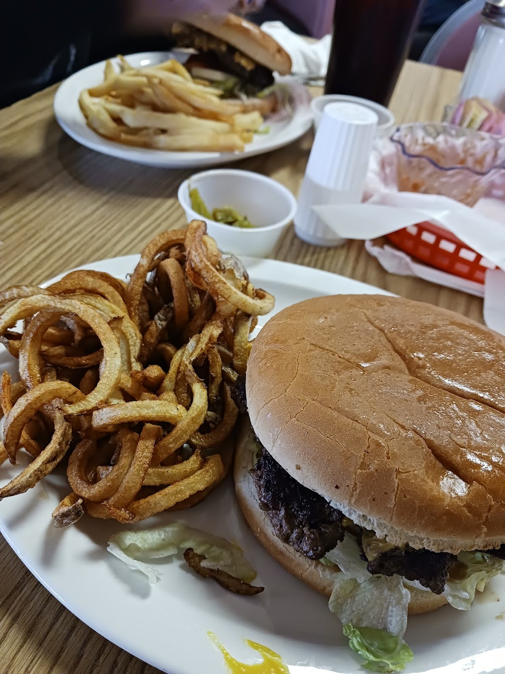 Roadside Restaurant | 319 S Bloomfield Blvd, Bloomfield, NM 87413, USA