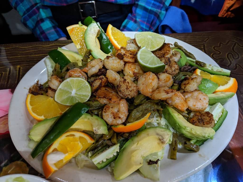 Los Portales | restaurant | 1012 E Kimberly Rd, Davenport, IA 52806, USA | 5633861686 OR +1 563-386-1686