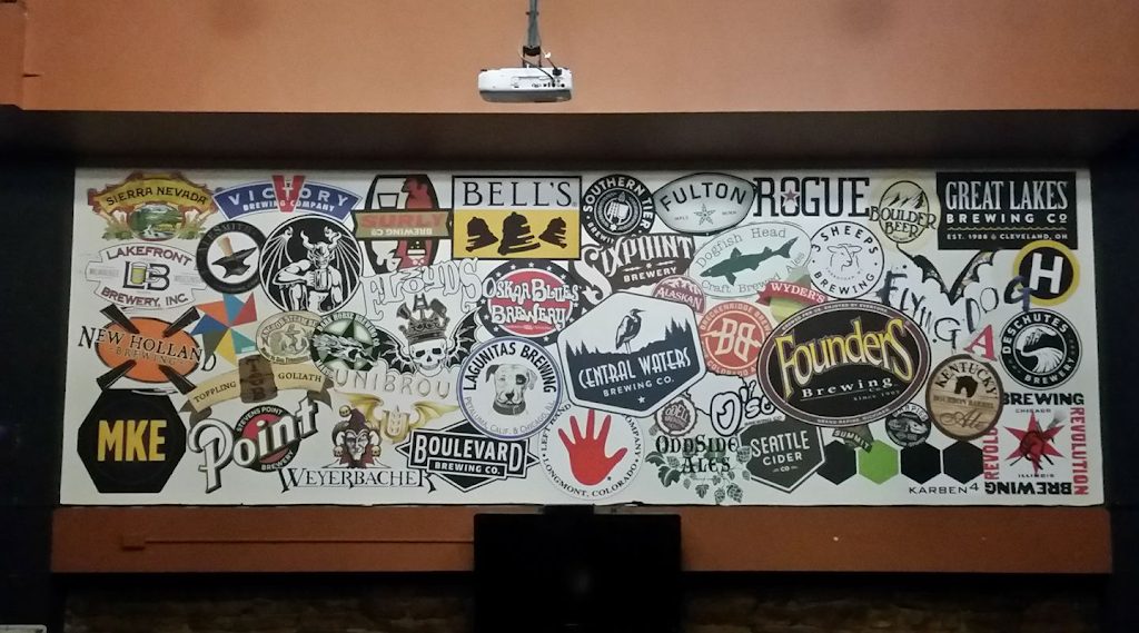 Main Street Taps | restaurant | 956 Main St, Stevens Point, WI 54481, USA | 7155446500 OR +1 715-544-6500