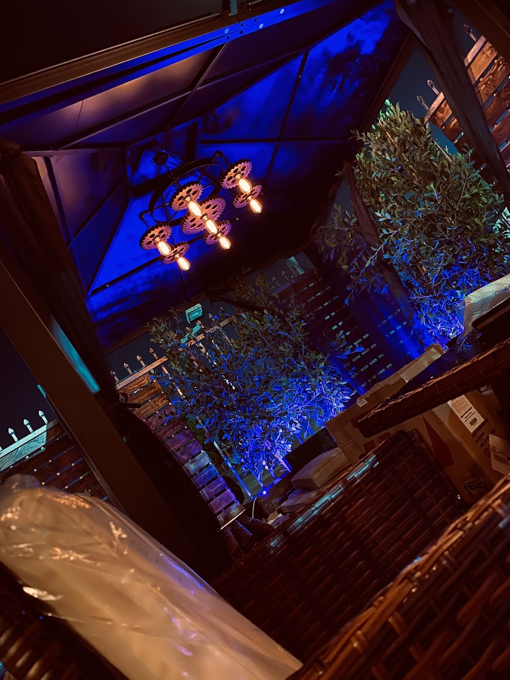 Jewel Restaurant & Lounge | night club | 8823 Sunland Blvd Unit B, Sun Valley, CA 91352, USA | 8189346133 OR +1 818-934-6133