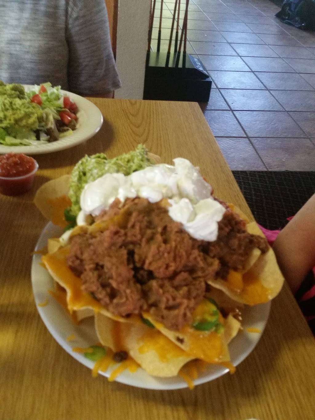 The Wolf At Tenkiller | restaurant | 453579 E 965 Rd, Vian, OK 74962, USA | 9187735093 OR +1 918-773-5093